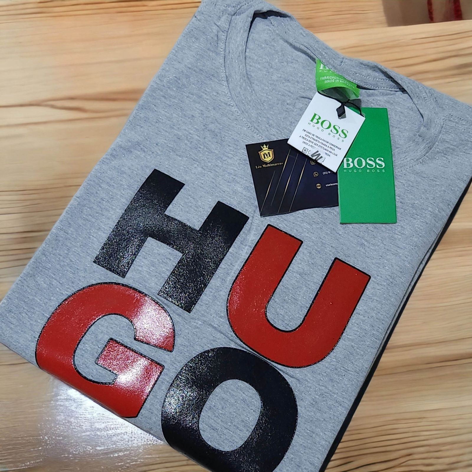 Camisa Hugo Boss M Peruana 40.1 com Elastano